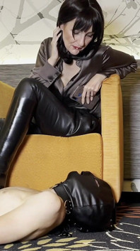 Living Spittoon Slave, Boot Bench for Riding Boots, Femdom Lady Victoria Valente