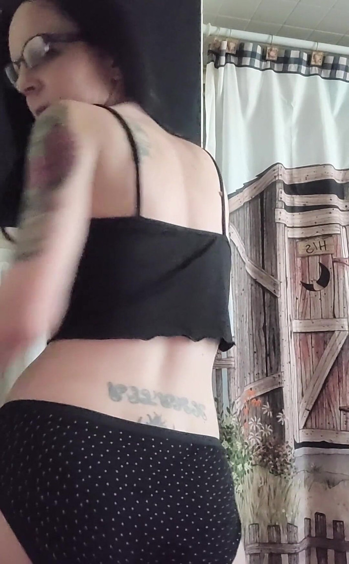 Raven Willow: 21spicy scoregge forti e succose per tutti voi amante delle...