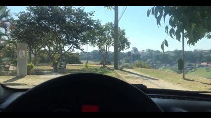 i7Bernard: Yürüyüş yapıyor 01