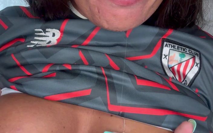 Little feet hot: Aupa Atlético!
