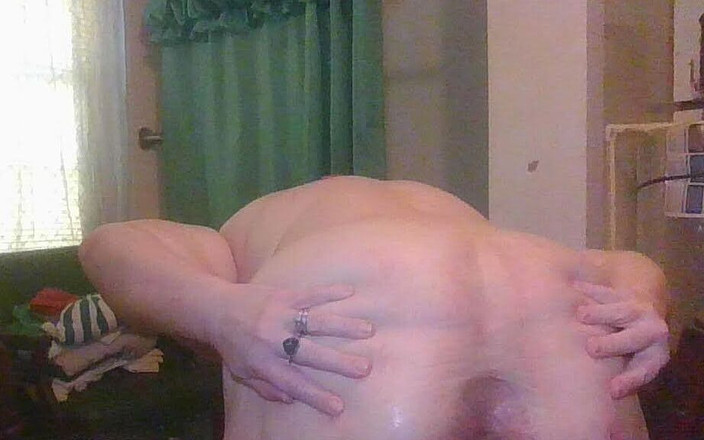 HerculesnVENUS: Cleanimg toute la journée me donne envie de jouer dans...