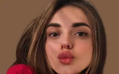 Seductive horny cutie masturbates tender pussy till juicy orgasm