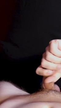 #52 - hetero twink stiefbroer met een mooie geaderde pik wordt geruïneerd en komt twee keer klaar voordat ik hem verliet