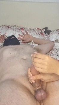 Šukám tvého ptáka, ale nevytvářej zvuk. Hluboký zvuk uretry, dokud se nevystříkáš, CBT