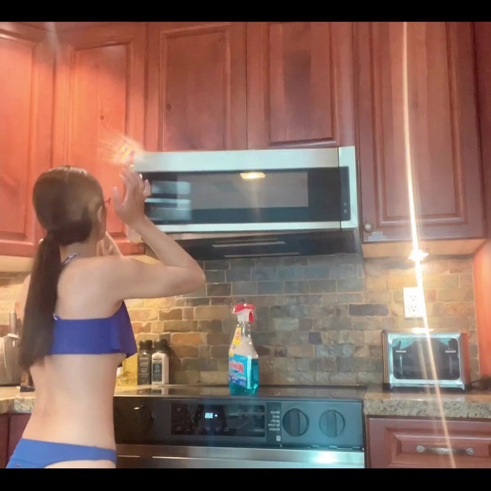 sweethanajapanese: Saubere küche sexy