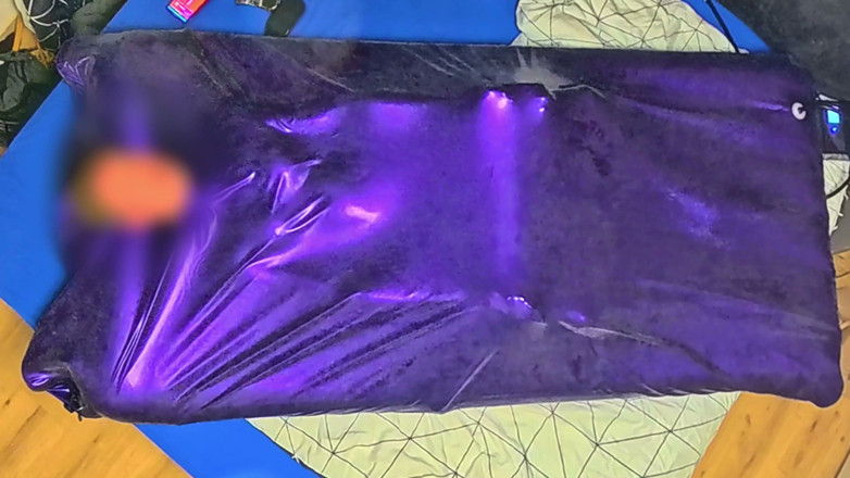 Chastitybeltboy: New Vacuum Bed