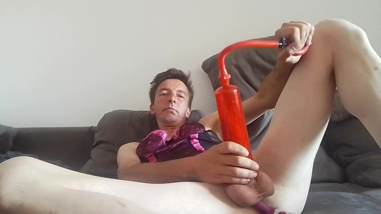 Leatransteen: Leatransteen Rides Dildo, Pump Cock and Cums Massive