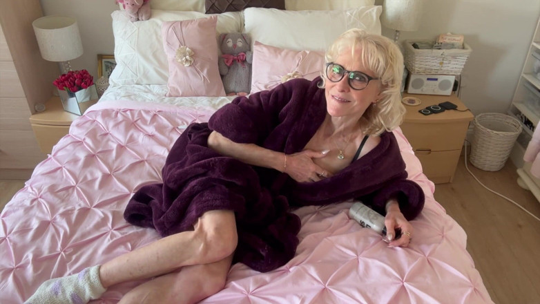 Deeliteful Jacy: Deine sexy babypuppe