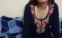 Saara Bhabhi: Indiana lambendo buceta de close-up para Seduce Saarabhabhi66 para torná-la...