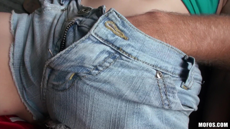 Lets try anal: Давай попробуем анал - шаловливую Ginger Maxx трахает ее тугое очко Levi Cash
