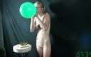 Wicked smoking stepsisters: Zum ersten mal, 19 jahre altes model raucht, bläst Ballons und...