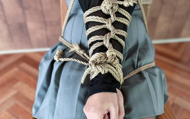 ushirosugatanomiki: Durum: "Fail uzaktayken" iplerden kaçmak