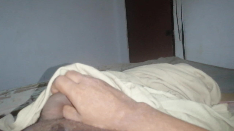 Tina Baby: MILF sexy šaty dělají mého ptáka tvrdým, chci