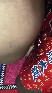 自宅で彼女のきついマンコを犯す
