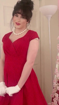 Stepford żona transformacji backfires