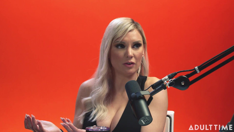 Adult Time Podcast: Kenzie Taylor Addiction et Captain Marvel XXX | Le podcast time...