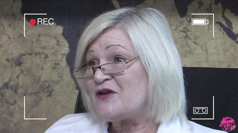 Lacey Starr productions: Dr. Lacey introduces Rebecca &amp; Loula to Sam