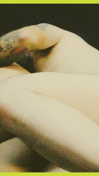 Puchis - azgın latin orta yaşlı seksi kadın anal ve döl istiyor