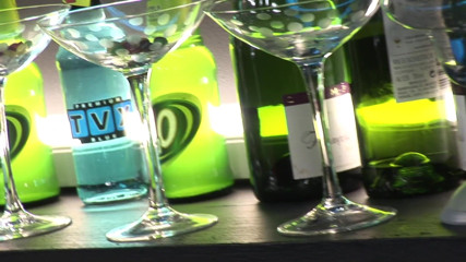 Hot Sex Party: Orgie dostane místo v baru s mnoha nadrženými děvkami