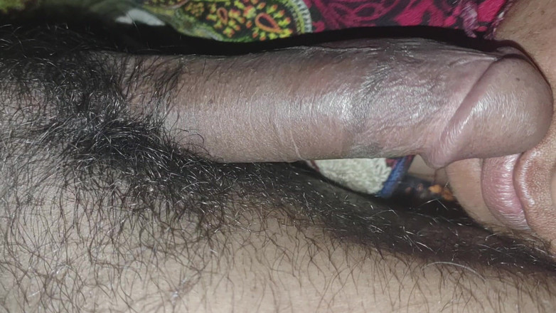 Meera Vishali: Первый секс с минетом индийской девушки