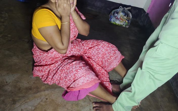 Deluwara Khatun: Deshi sexy bhabhi sex video