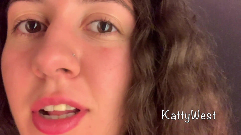 Katty West: คลิปจากห้างของคัตตี้ เวสต์