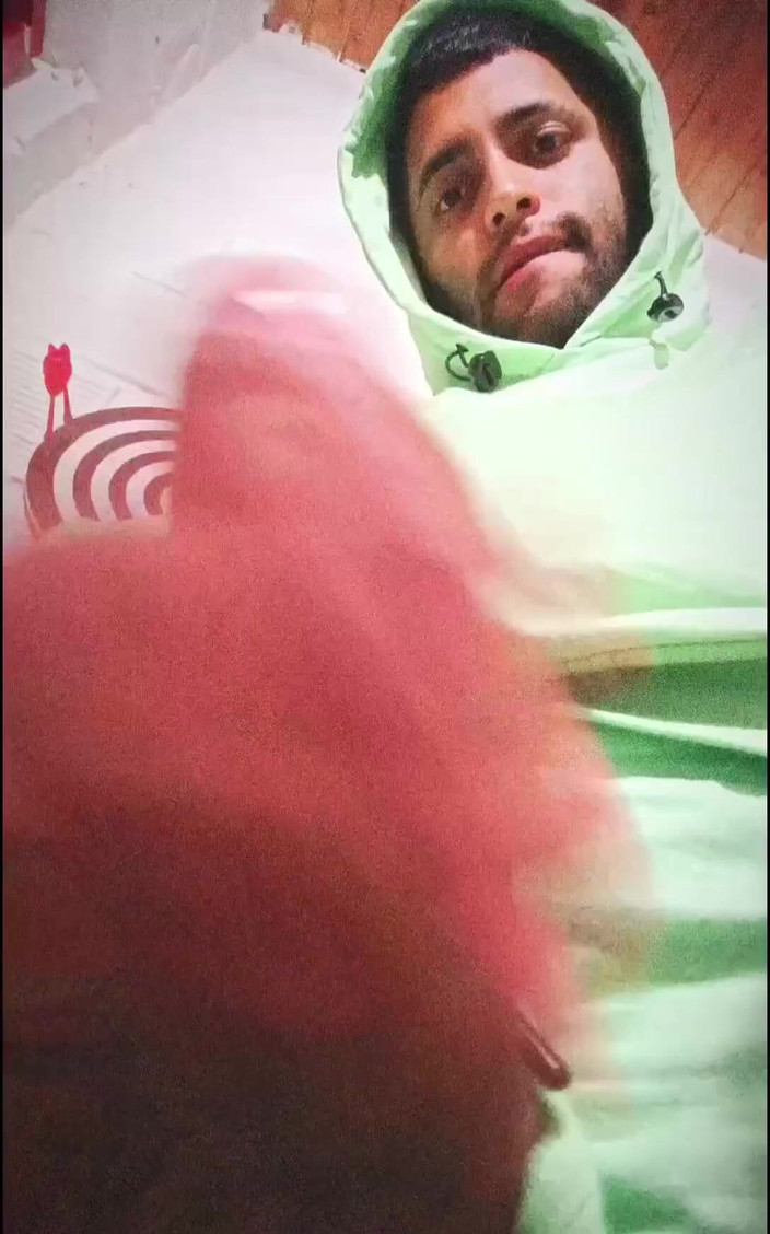 Camilo Brown: Rychlé propuštění v mých sportovních šortkách a mikině