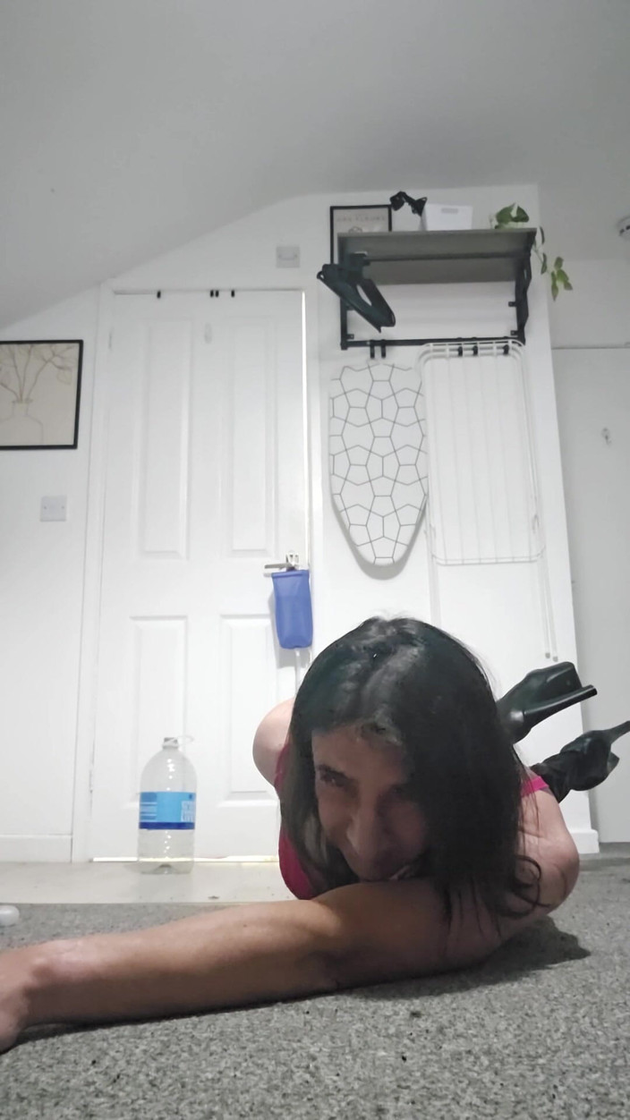sissychristel: Huge Sissy Enema, Plugged and Hogged