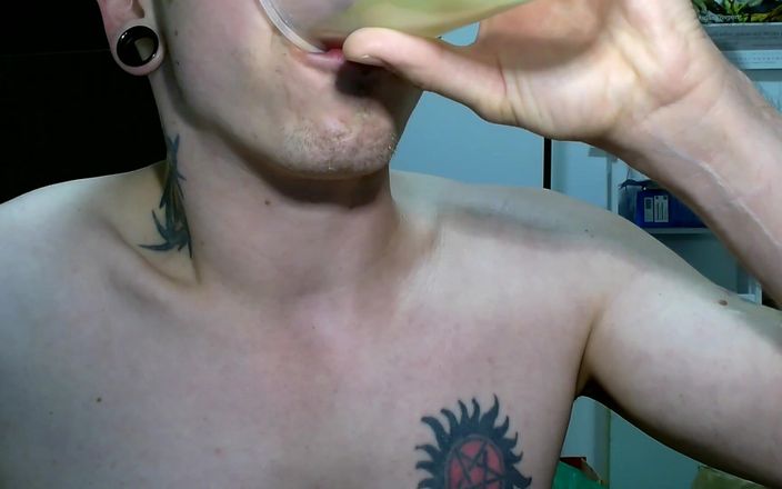 Danny Solo: Îmi este sete