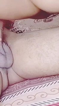 Cea mai nouă gospodină fierbinte din Bangladesh cu vânzător cu sex în trei cu gospodină și Servitorul casei