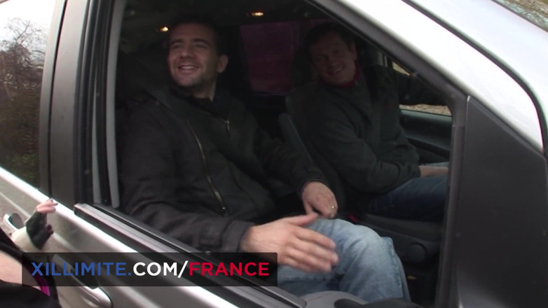 Made In France: Orgie mit einer vollbusigen blondine und einer brünette