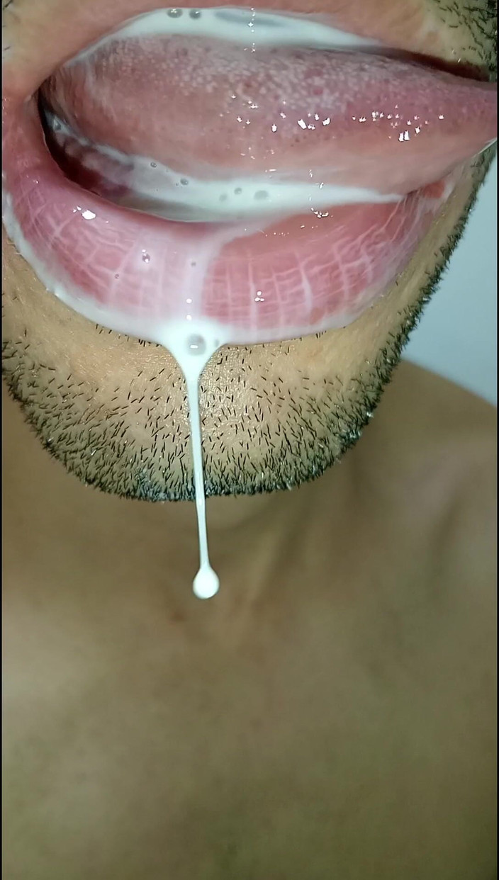Rey rey: Die zunge, ich will sperma in meinen mund, die zunge,...