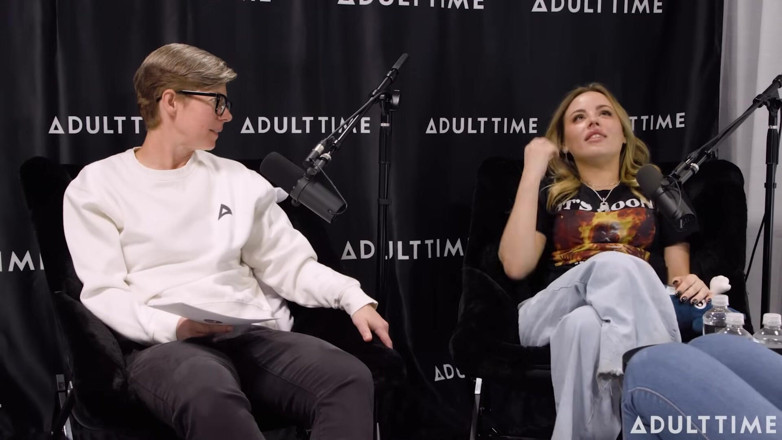 Adult Time Podcast: Gizelle Blanco &amp; Anna Claire Clouds Pheromones, Scissoring, &amp; the Bush | the...