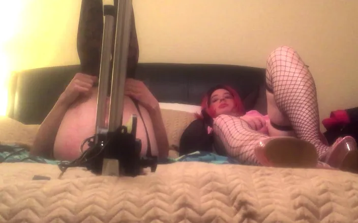 Sissy Bailey Wilde: Crossdressers Masturbation and Fucking Machine - Compilation 1