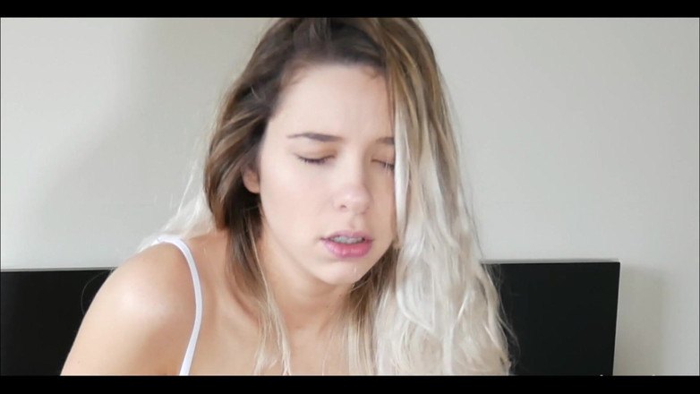 Samantha Flair: Delicious Blowjob and Anal Creampie