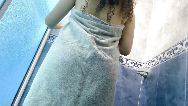 MiaSaintLove: Cámara casera configurada por la madrastra para filmar a su...