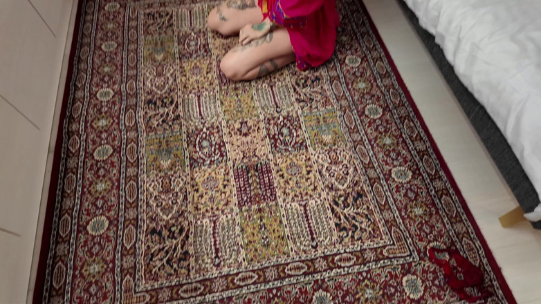 Amateur Homemade Porn: Follando a mi hermanastra afgana mientras nuestro papá no está...