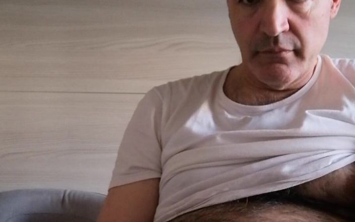 Setesesso7: Một cách nhanh chóng để làm dịu ham muốn của tôi...