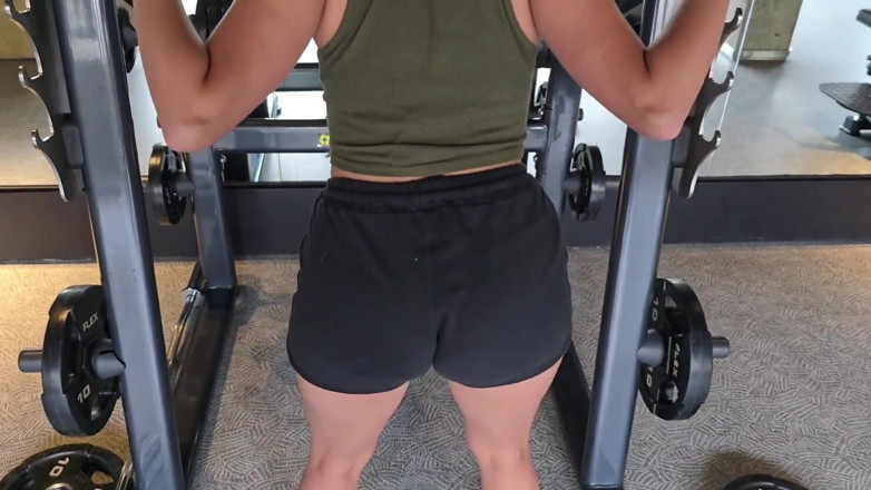 LoverDevilx: Mon partenaire de gym m’invite à faire du cardio dans sa...