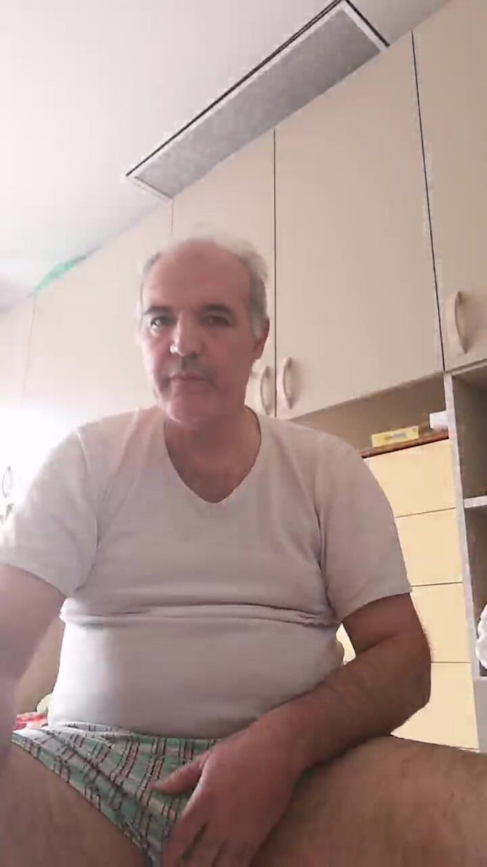 Setesesso7: Voorbereidende oefeningen om te beginnen met masturberen met plezier!