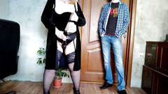 OurFetishLife: Дивлячись, як чудова мамка мастурбує