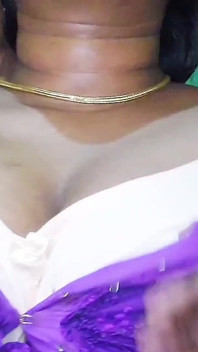 Indisches mädchen sexvideo mit neuem freund
