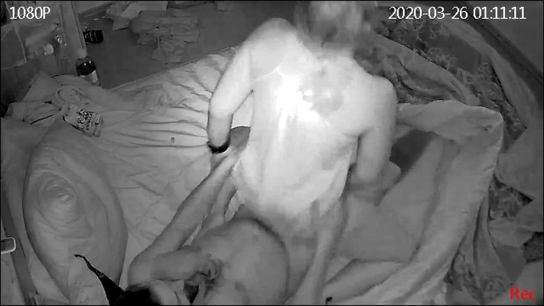 KittieNoOne: 肛交中出