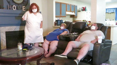 BBW nurse Vicki adventures with friends: Vicki si suster super semok lagi asik berpasangan dengan tanda-tanda...