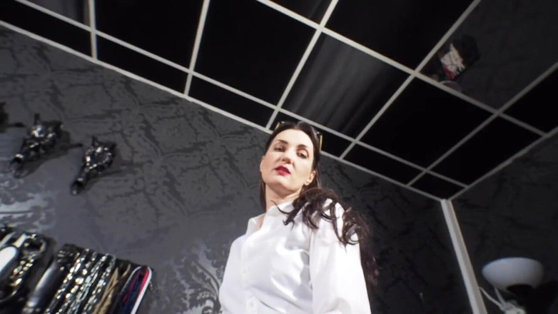 Lady Victoria Valente: Pov Jodhpurs와 고무 라이딩 부츠: 내 부츠에 사정 안정된 소년