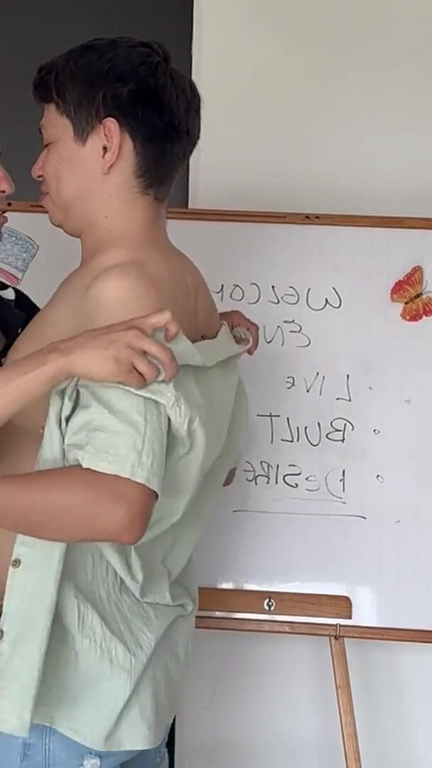 I'm Late to Class Because I Sucked Dicks in the College Bathroom, and to Make It up to My Teacher, I Let Him Fuck My Ass. (Kikemerengues)