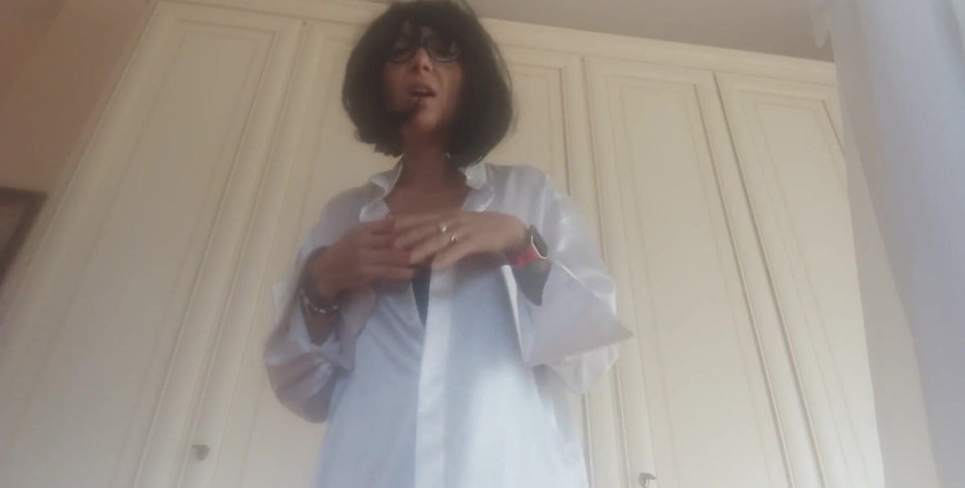 savannahamatoriale: Step Mom Chantal Surpize You While U Wear Her Panty