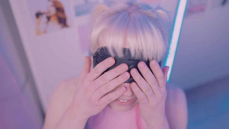 Jolie Lyon: Gli amici del fratello usano tutti i miei buchi