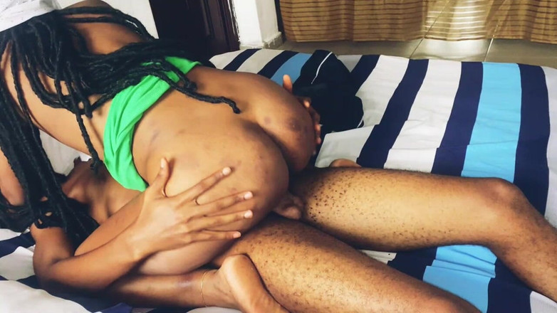 Kpekus Tv: Cara Sexy Ficou Com Tesão E Fodeu Seu Melhor Amigo...