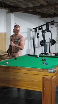 I Play Bi in Pool
